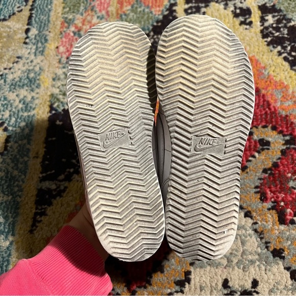 NIKE CORTEZ BASIC SL PRESCHOOL LITTLE KID TRIPLE WHITE - 1Y - Picture 4 of 5